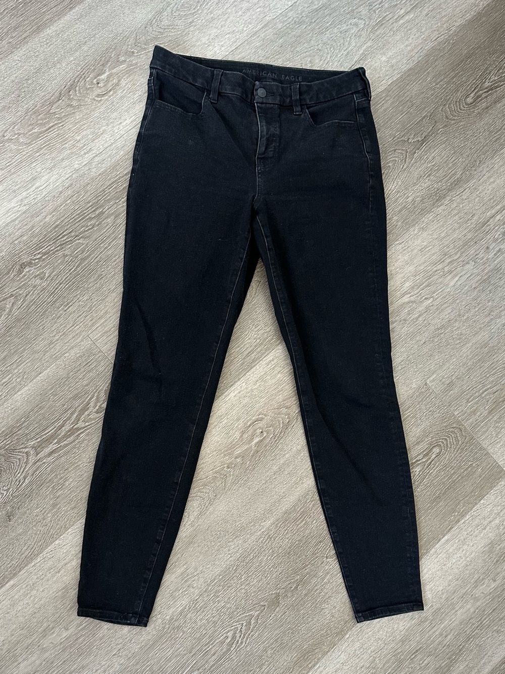 American Eagle Outfitters Dream Stretch Black Jegging. Size 10 Long.